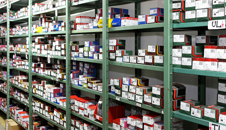 小売業(スーパー・ドラッグストア)× 業務効率化